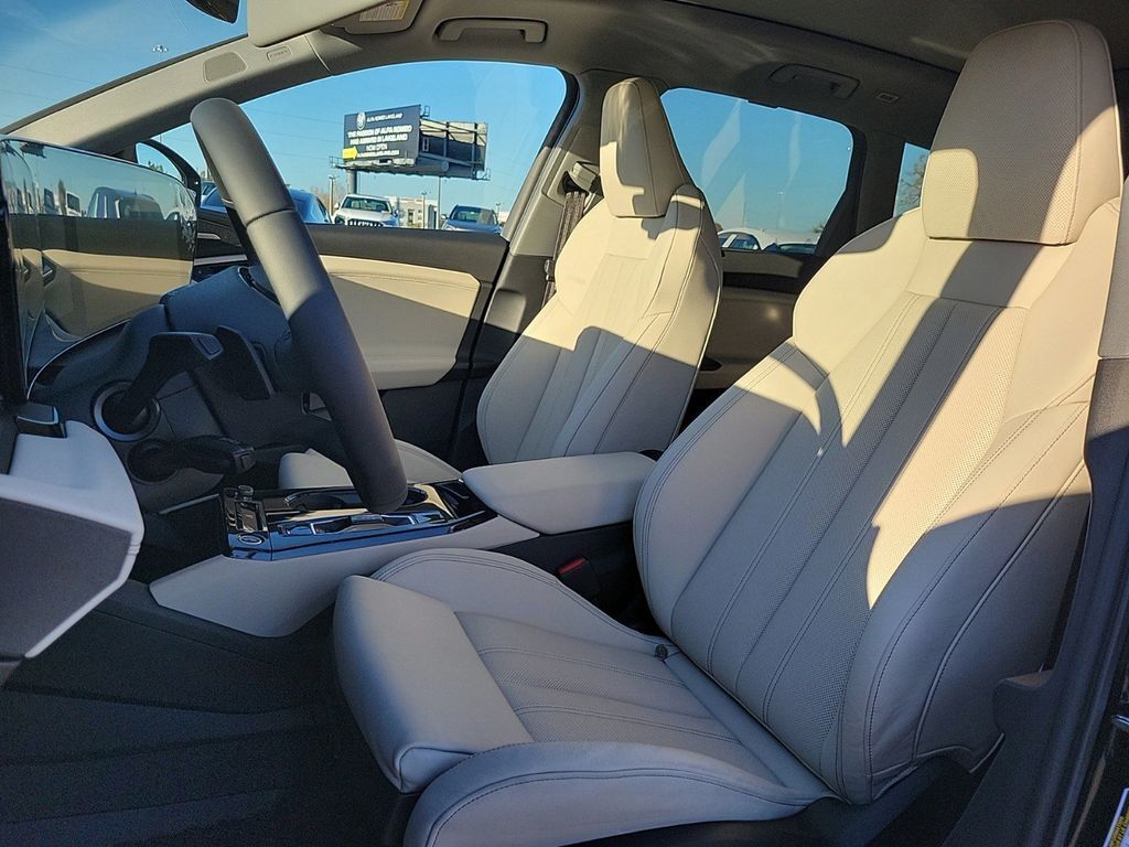 2025 Audi Q6 e-tron Premium Plus Lakeland FL
