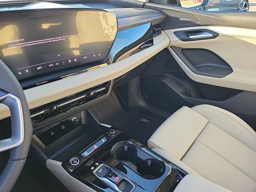 2025 Audi Q6 e-tron Premium Plus Lakeland FL
