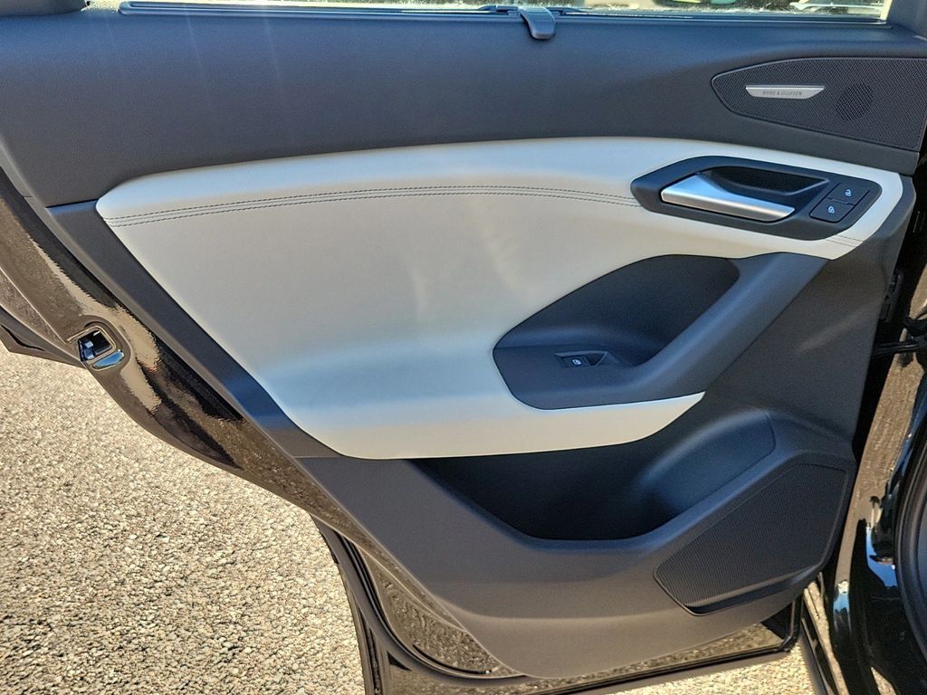2025 Audi Q6 e-tron Premium Plus Lakeland FL