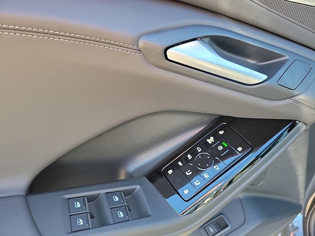 2025 Audi Q6 e-tron Premium Plus Lakeland FL