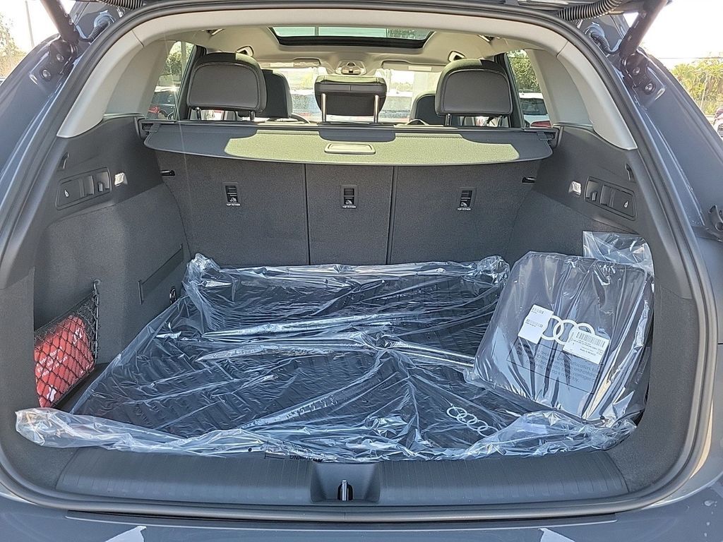 2025 Audi Q6 e-tron Premium Plus Lakeland FL