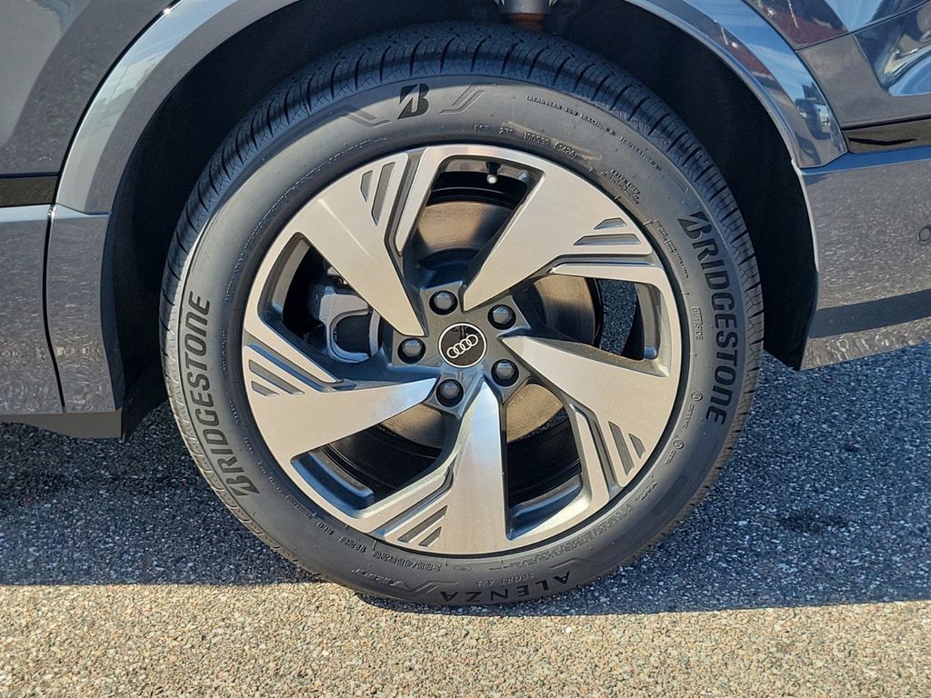 2025 Audi Q6 e-tron Premium Plus Lakeland FL