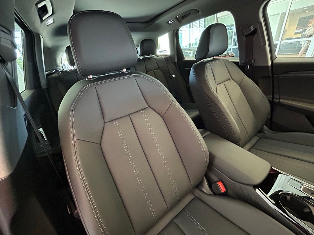 2025 Audi Q6 e-tron Premium Lakeland FL