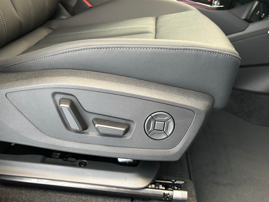 2025 Audi Q6 e-tron Premium Lakeland FL