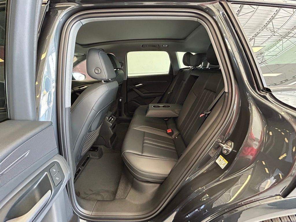 2025 Audi Q6 e-tron Premium Lakeland FL