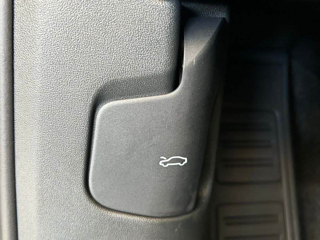 2025 Audi Q6 e-tron Premium Lakeland FL