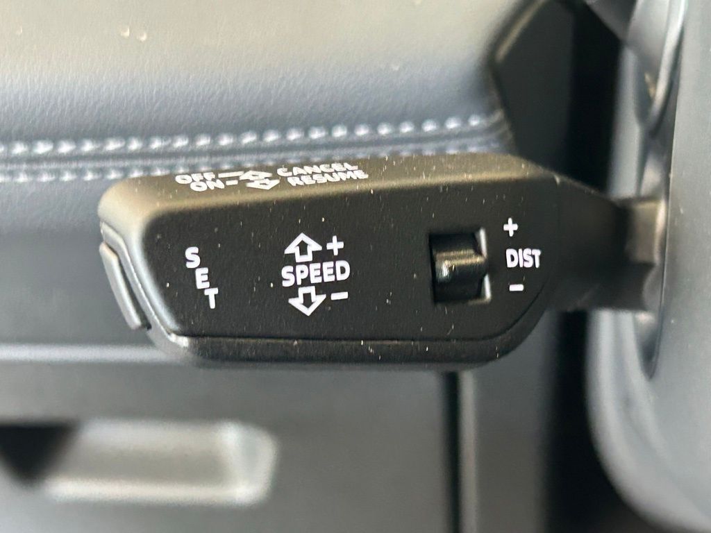 2025 Audi Q6 e-tron Premium Lakeland FL
