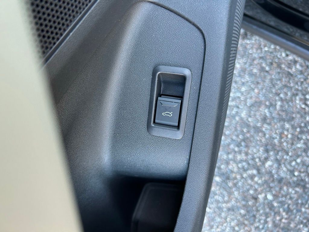 2025 Audi Q6 e-tron Premium Lakeland FL