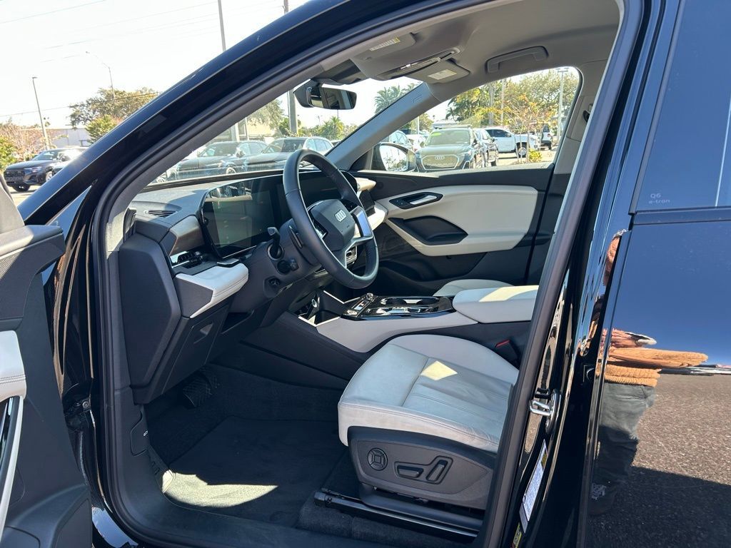 2025 Audi Q6 e-tron Premium Lakeland FL