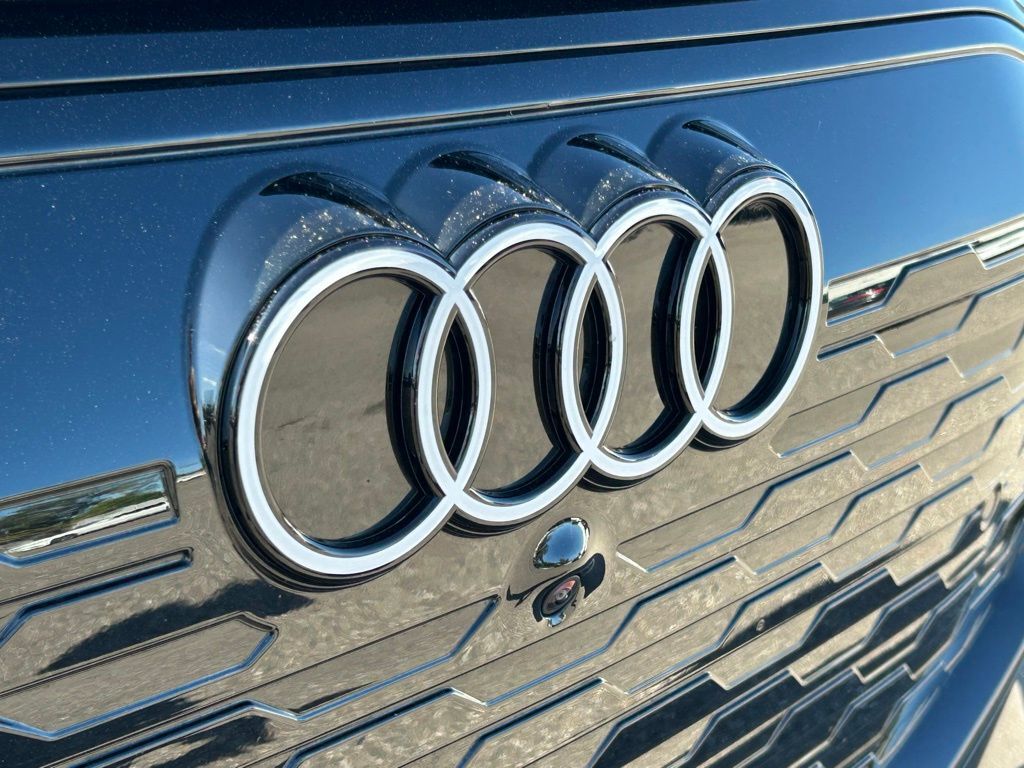 2025 Audi Q6 e-tron Premium Lakeland FL