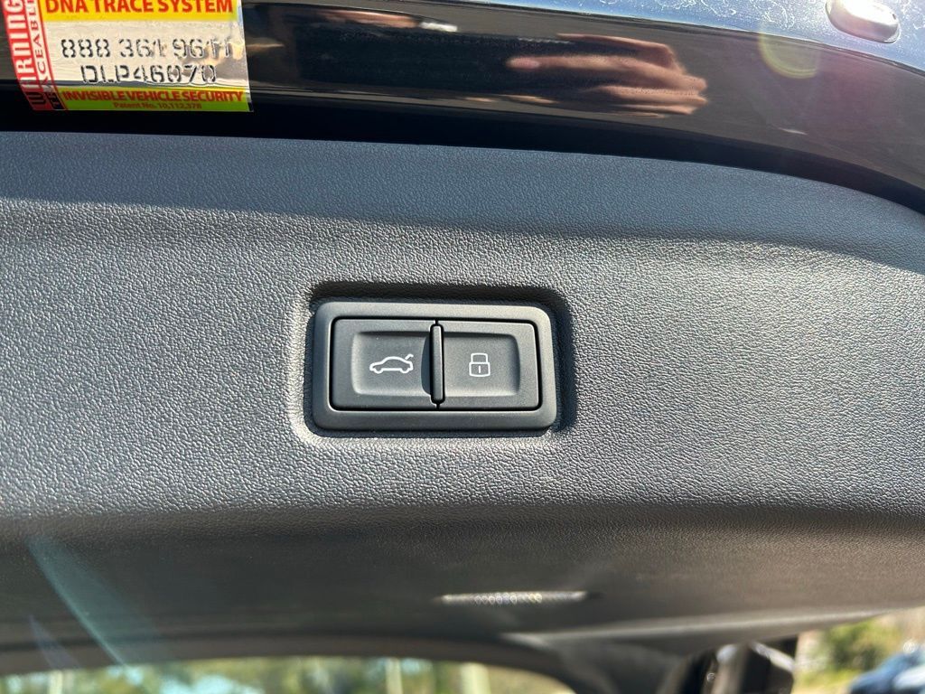 2025 Audi Q6 e-tron Premium Lakeland FL