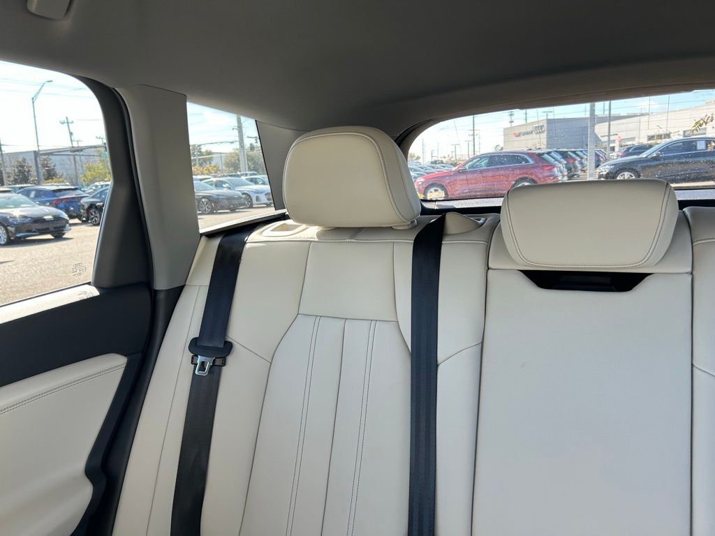 2025 Audi Q6 e-tron Premium Lakeland FL