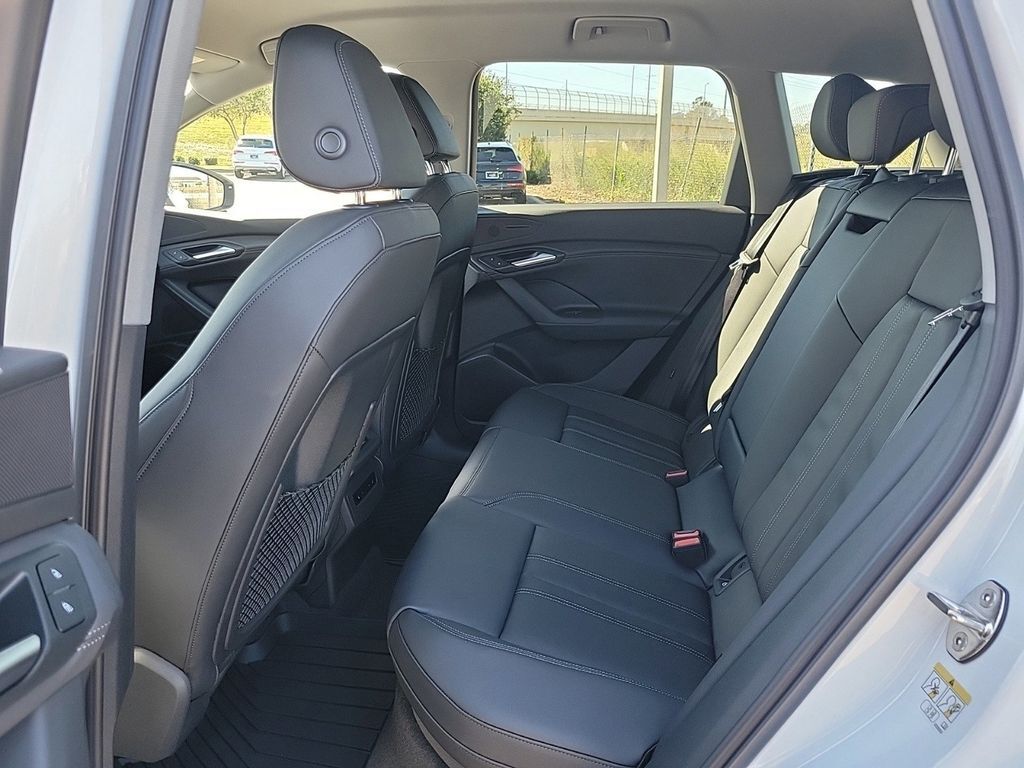2025 Audi Q6 e-tron Premium Lakeland FL