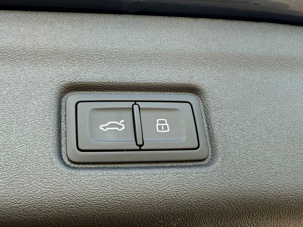 2025 Audi Q6 e-tron Premium Lakeland FL