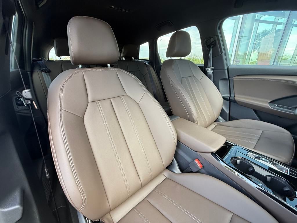 2025 Audi Q6 e-tron Premium Lakeland FL