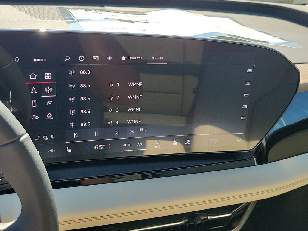 2025 Audi Q6 e-tron Premium Lakeland FL