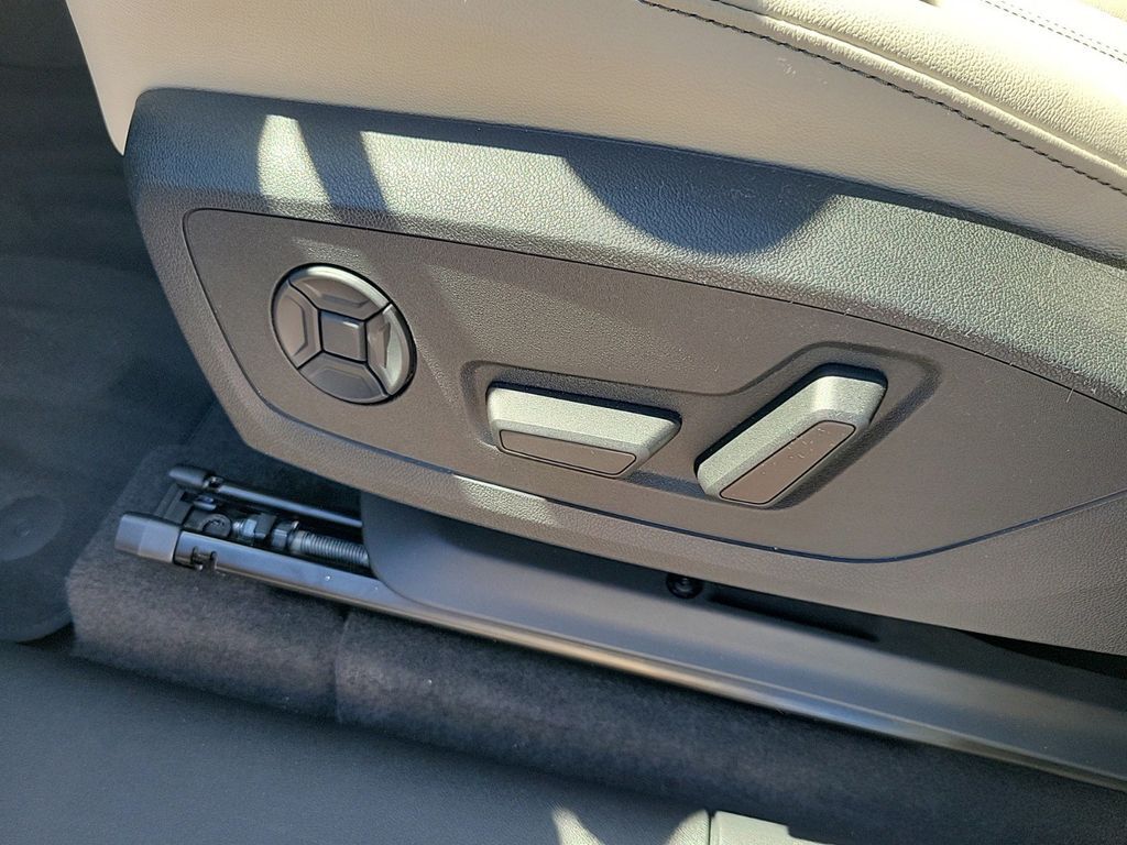2025 Audi Q6 e-tron Premium Lakeland FL