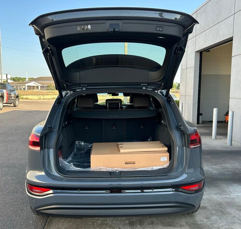 2025 Audi Q6 e-tron Prestige Lakeland FL
