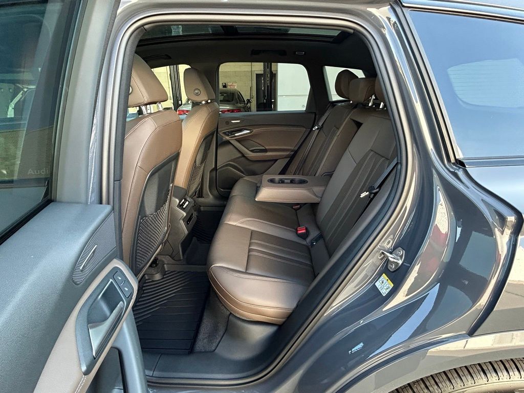 2025 Audi Q6 e-tron Prestige Lakeland FL
