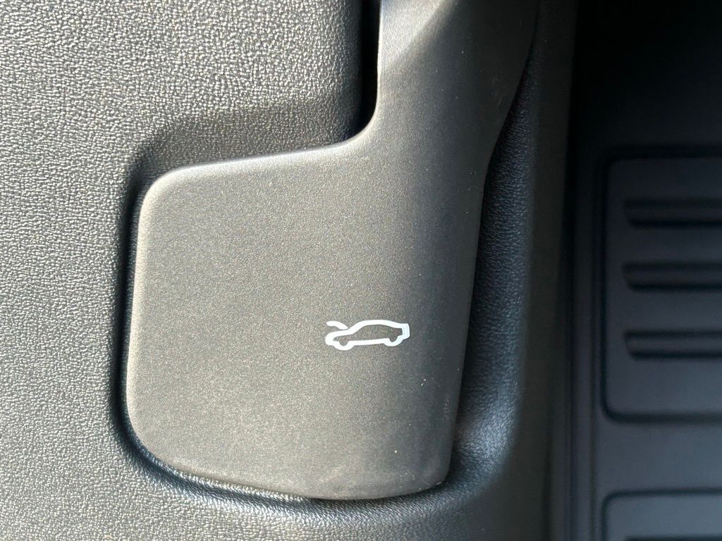 2025 Audi Q6 e-tron Prestige Lakeland FL