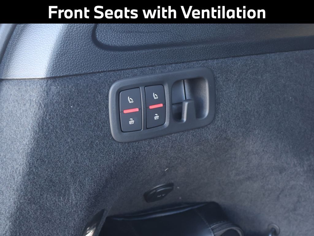 2025 Audi Q7 45 Premium Plus