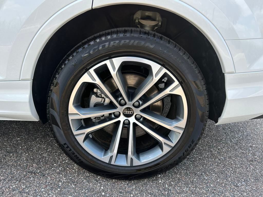 2025 Audi Q7 45 Premium Plus Lakeland FL