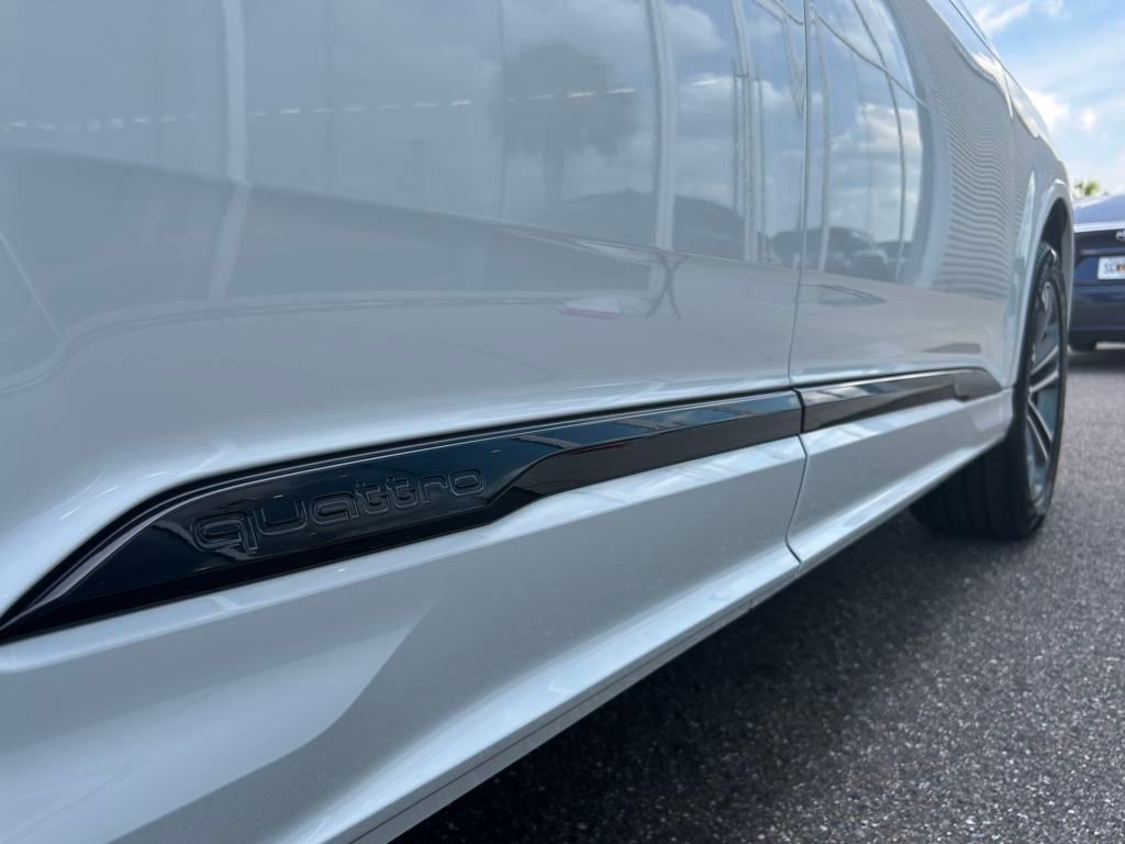 2025 Audi Q7 45 Premium Plus Lakeland FL