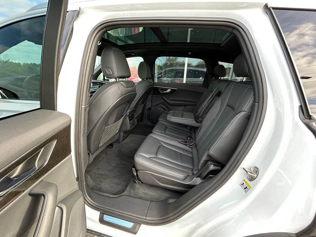 2025 Audi Q7 45 Premium Lakeland FL