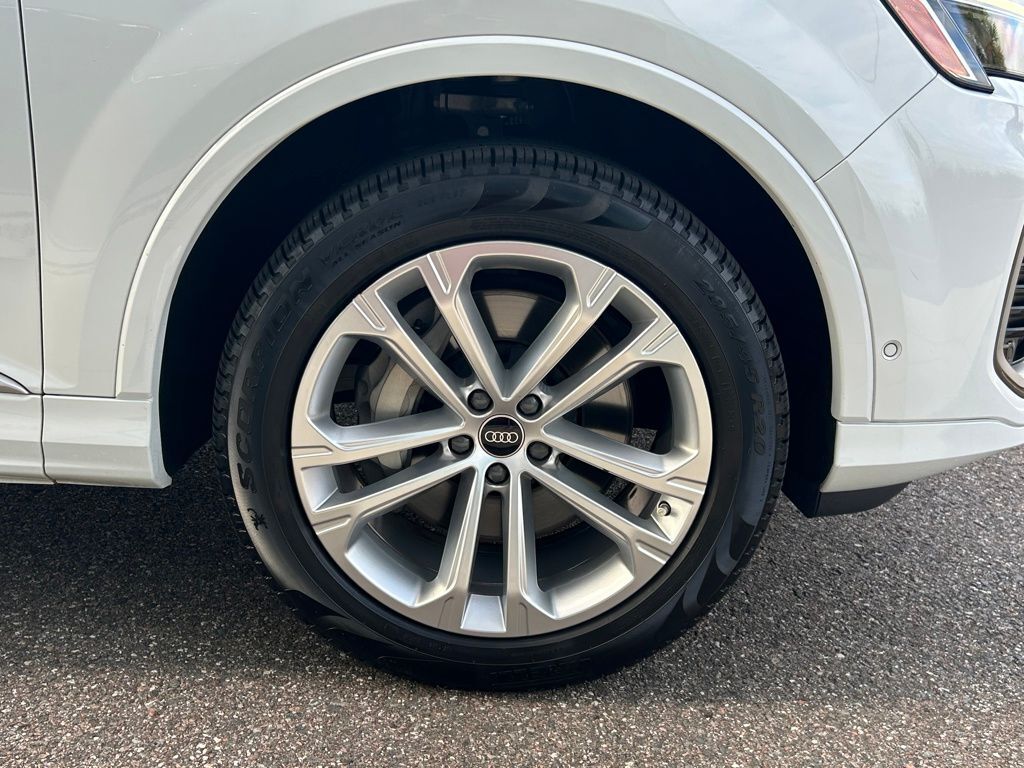 2025 Audi Q7 45 Premium Lakeland FL