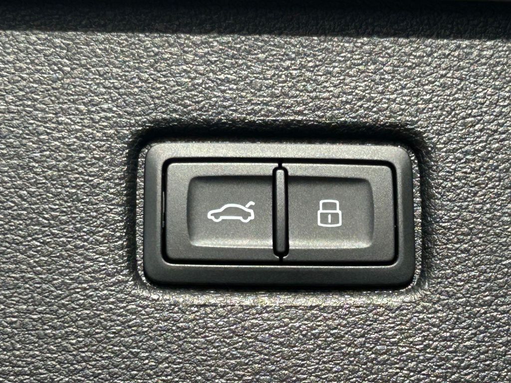 2025 Audi Q7 45 Premium Lakeland FL