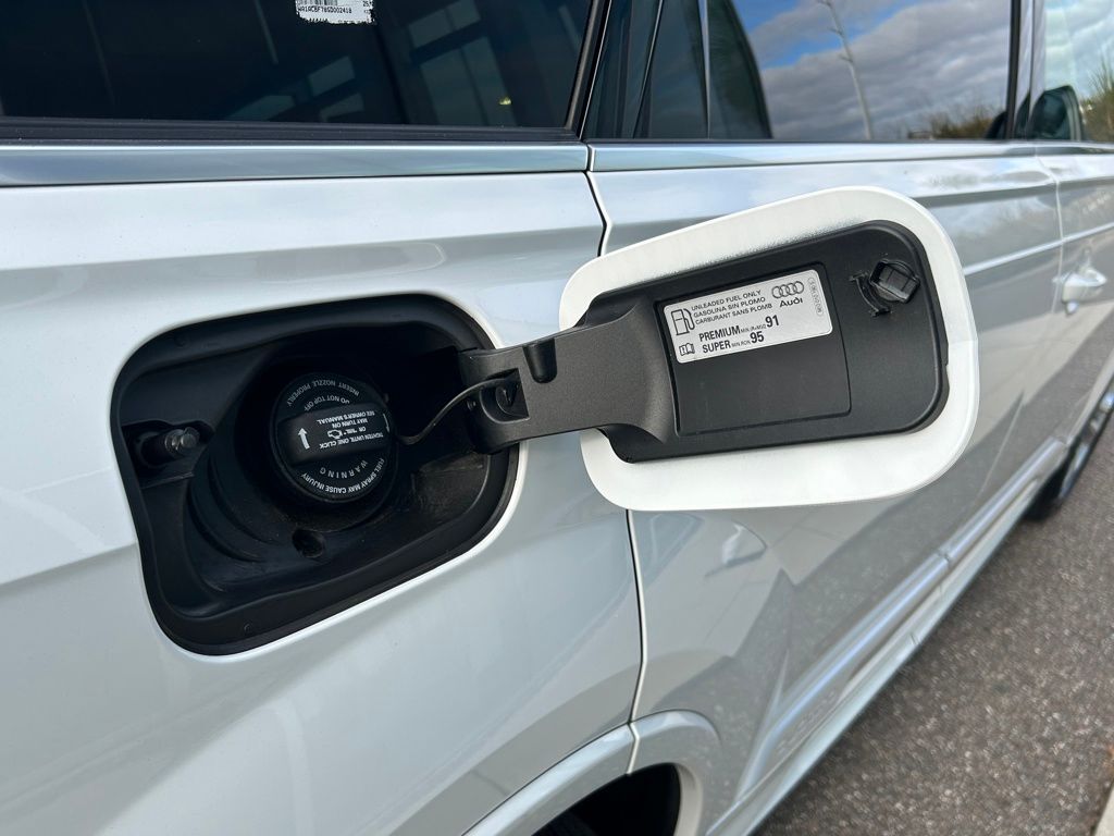 2025 Audi Q7 45 Premium Lakeland FL