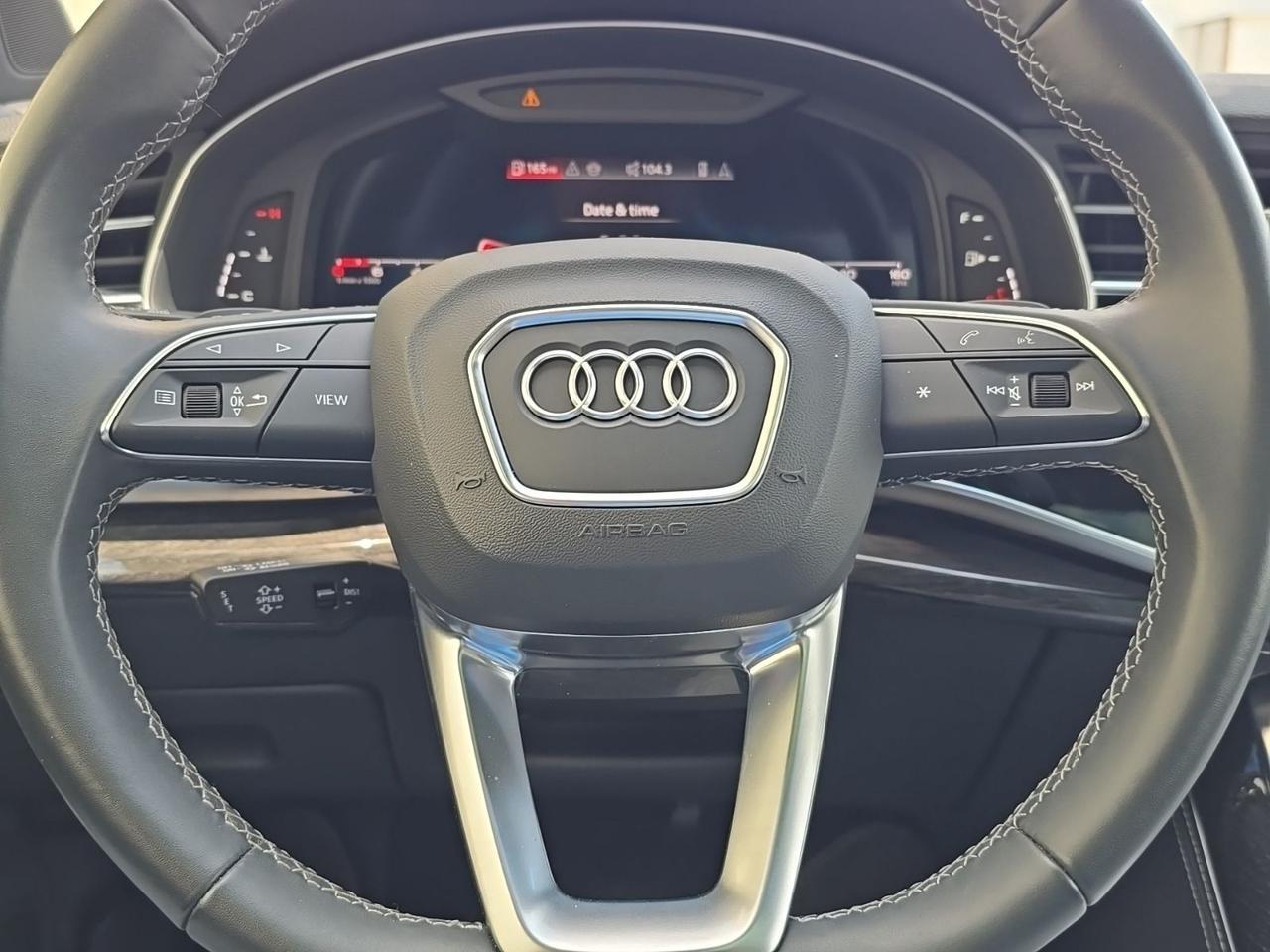 2025 Audi Q7 55 Premium Plus Watertown SD 2025 Audi Q7 55 Premium Plus Watertown SD