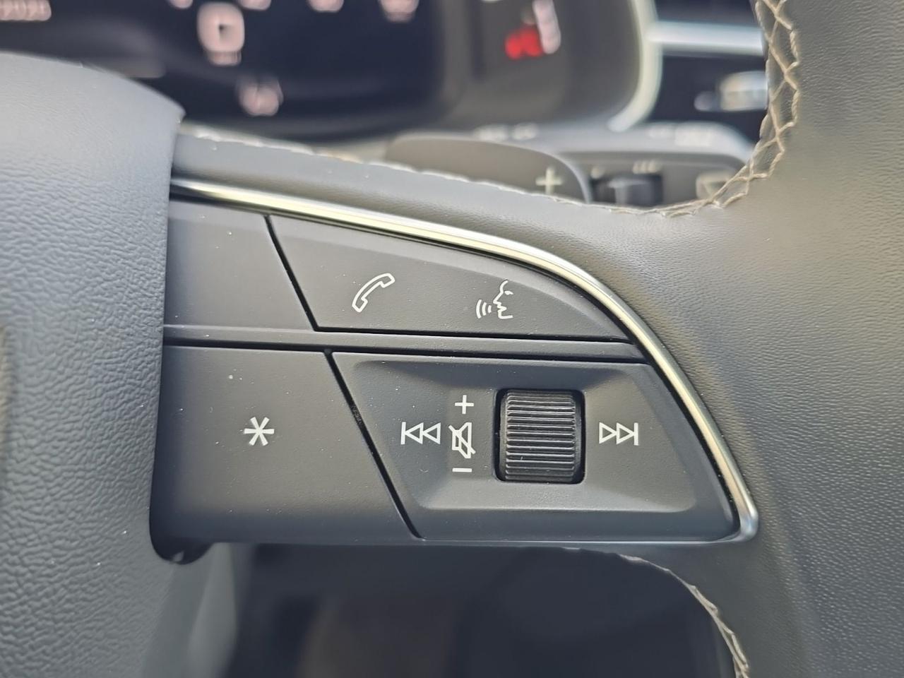 2025 Audi Q7 55 Premium Plus Watertown SD 2025 Audi Q7 55 Premium Plus Watertown SD