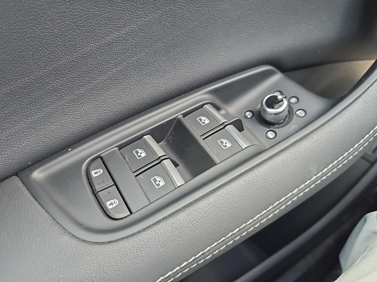 2025 Audi Q7 55 Premium Plus Watertown SD 2025 Audi Q7 55 Premium Plus Watertown SD