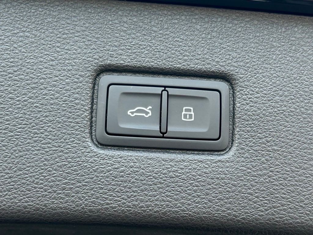 2025 Audi Q7 55 Premium Plus Lakeland FL