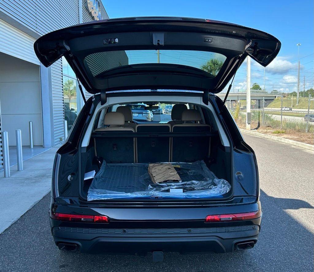 2025 Audi Q7 55 Premium Plus Lakeland FL