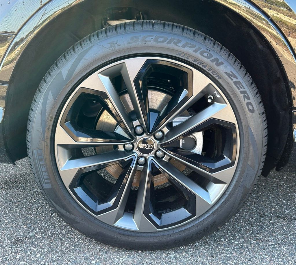 2025 Audi Q7 55 Premium Plus Lakeland FL