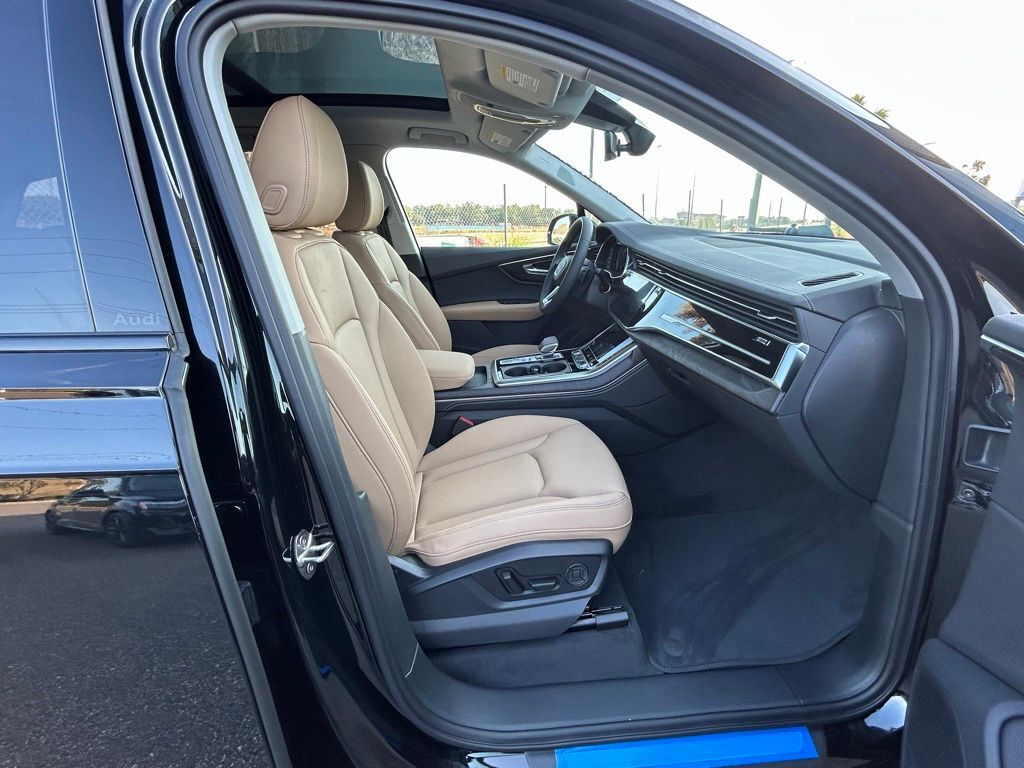 2025 Audi Q7 55 Premium Plus Lakeland FL