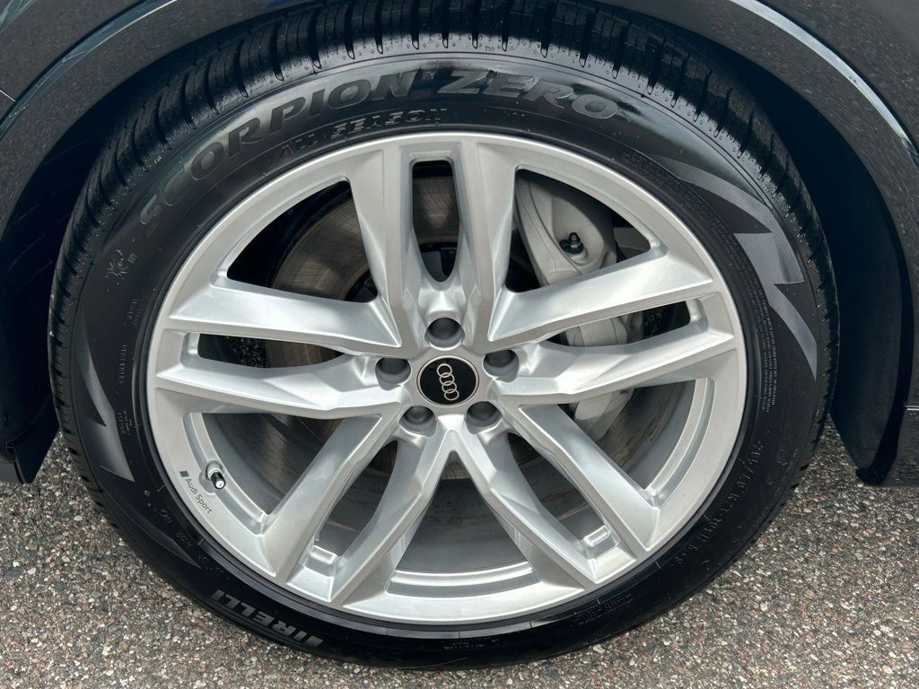 2025 Audi Q7 55 Premium Plus Lakeland FL