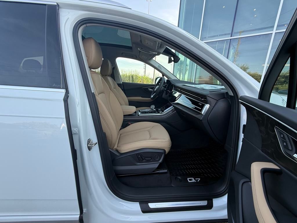 2025 Audi Q7 55 Premium Plus Lakeland FL