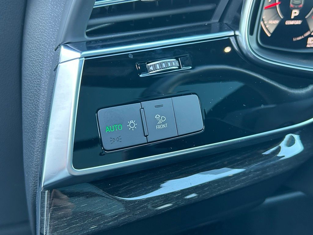 2025 Audi Q7 55 Premium Lakeland FL
