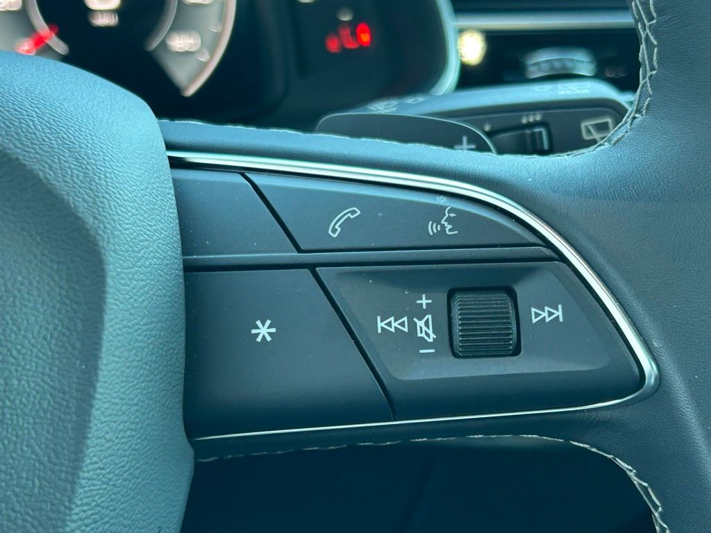 2025 Audi Q7 55 Premium Lakeland FL