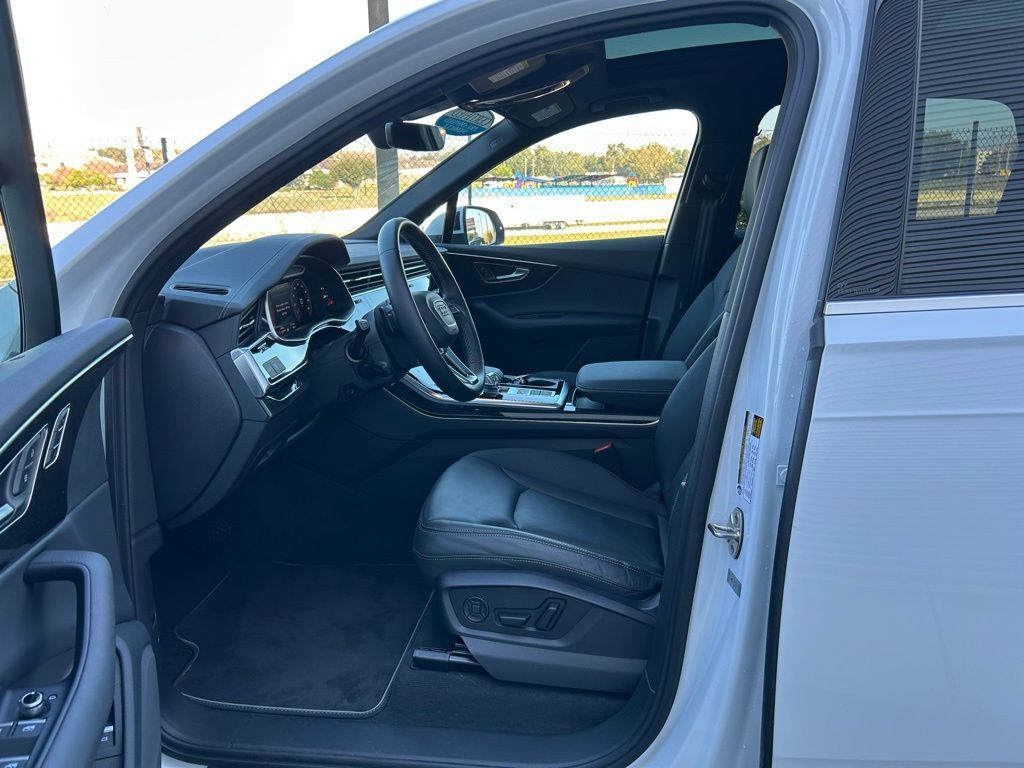 2025 Audi Q7 55 Premium Lakeland FL