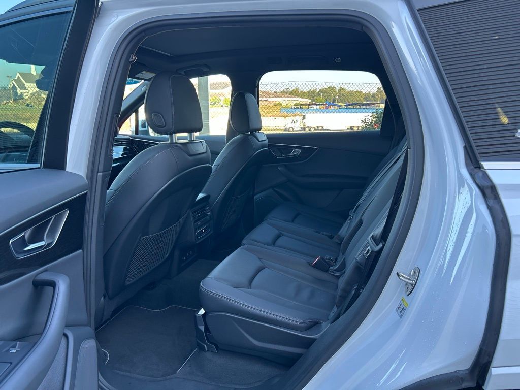 2025 Audi Q7 55 Premium Lakeland FL