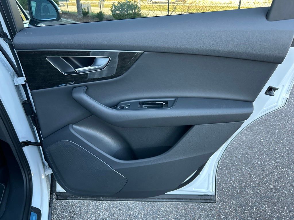 2025 Audi Q7 55 Premium Lakeland FL