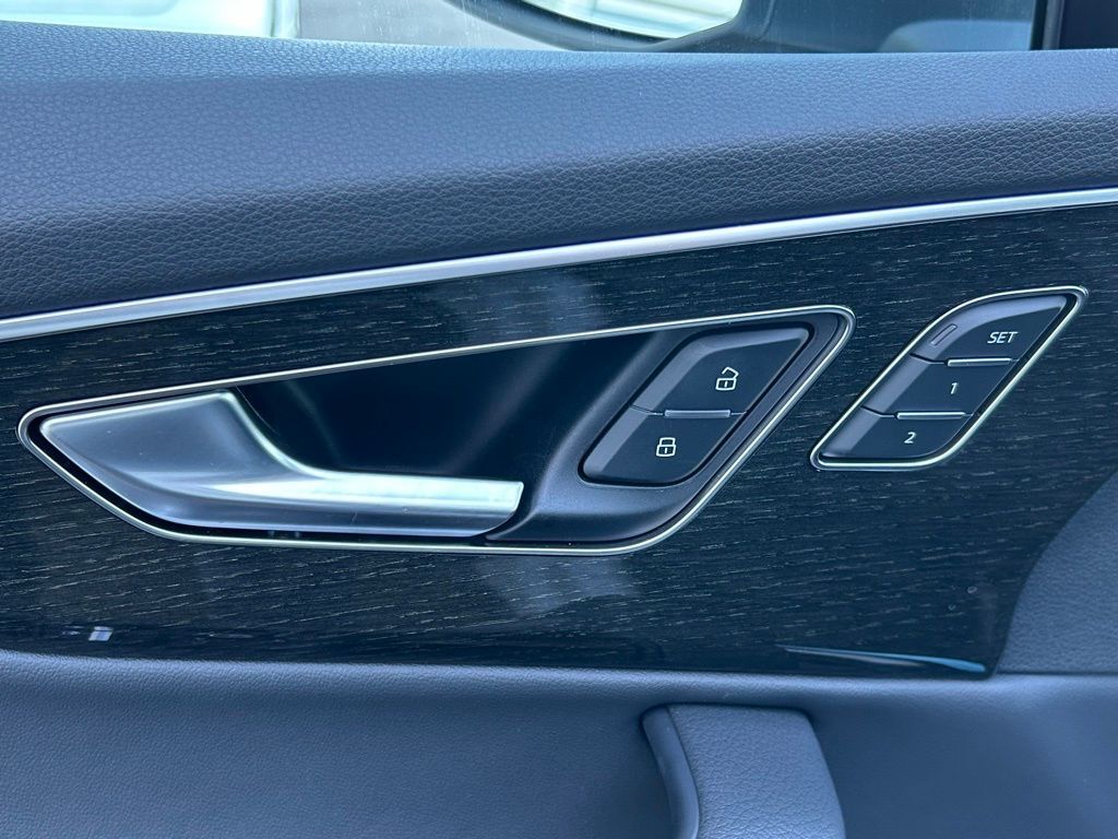 2025 Audi Q7 55 Premium Lakeland FL