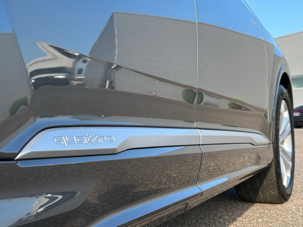 2025 Audi Q7 55 Prestige Lakeland FL