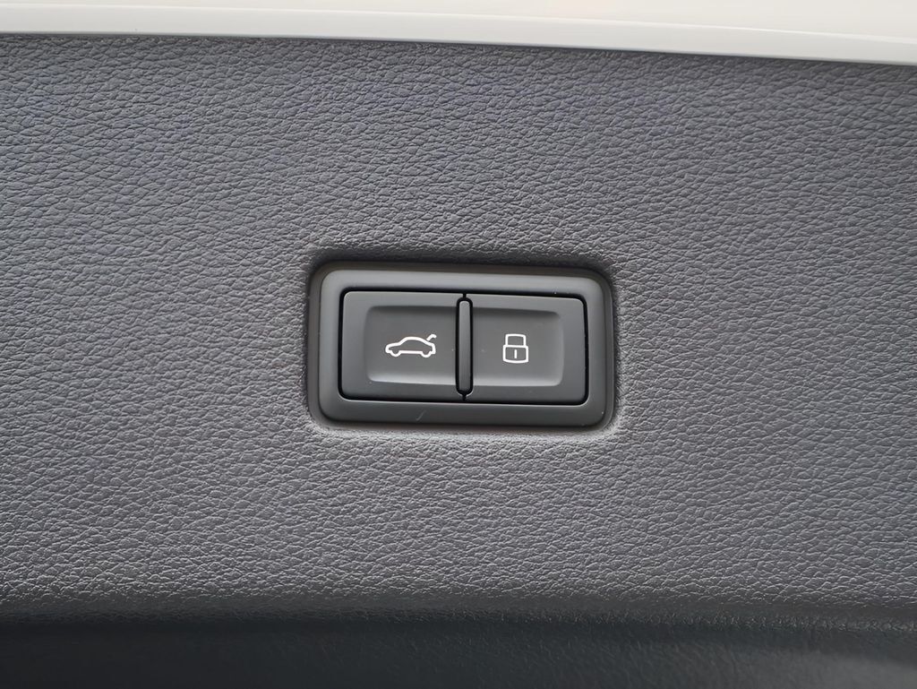 2025 Audi Q8 55 Premium Plus San Clemente CA