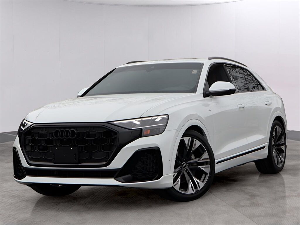 2025 Audi Q8 55 Premium Plus