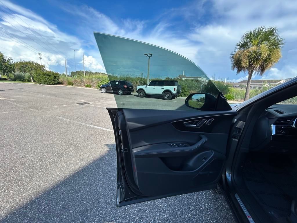 2025 Audi Q8 55 Premium Plus Lakeland FL